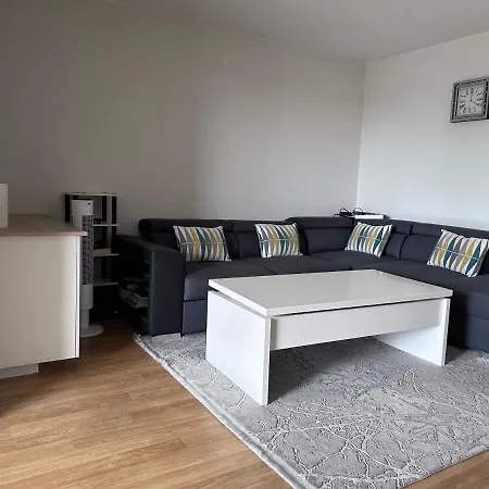 T2 Apartment Pessac